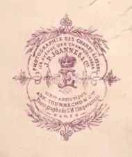 Tampon Joannes et Adr. Tournachon Jne. no&nbsp;124 avenue des Champs-Élysées.