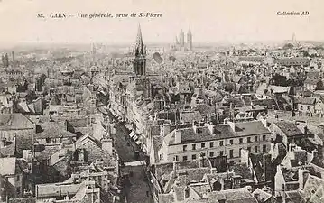 Vue aérienne du centre-ville ancien au début du XXe&nbsp;siècle.