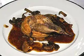 Cailles en sarcophage