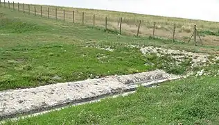 Canalisation souterraine de la source vers le nymphée, extrémité nord