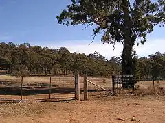 Entrée du parc naturel de Canberra&nbsp;(en) à Red Hill.