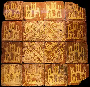 Carrelage médiéval, exposé au Palais du Tau, Reims, France.