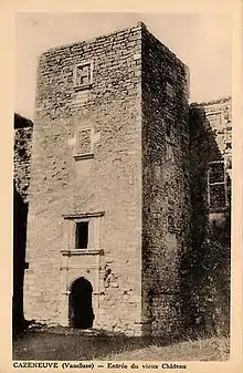 Entrée du château au début du XXe&nbsp;siècle.