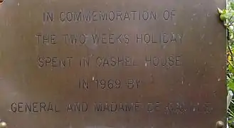 Plaque commémorative de la visite de Charles de Gaulle le 3 juin 1969.