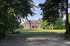Château de La Fougeraie 17 drève de Lorraine