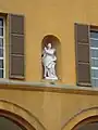 La statue de la Vierge