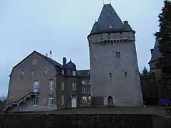 Château (XIe&nbsp;siècle).
