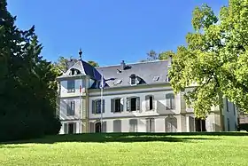 Château de L'Impératrice, Chemin de l'Impératrice 10, 46°&nbsp;13′&nbsp;49″&nbsp;N, 6°&nbsp;08′&nbsp;39″&nbsp;E