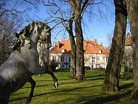 Le château de la Chétardie.