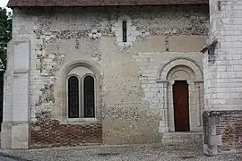 Détail de la façade sud de la njef.