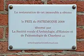 Exemple de la plaque du prix, ici celui de 2008 pour la restauration de l'immeuble «&nbsp;Le Mayence&nbsp;».