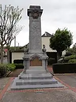 Monument aux morts.