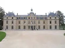 Le château de la Grange à Savigny-le-Temple