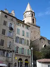 Clocher de l'Église Notre-Dame-des-Accoules (XIVe siècle).