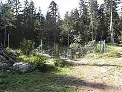 Clôture entourant le scialet de malaterre