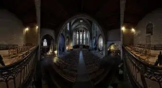Vue panoramique 360° de l'intérieur de la collégiale (2).