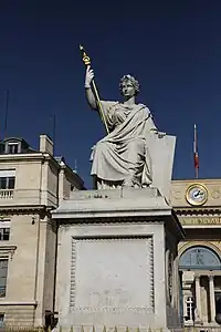 La Loi (1854), Paris, place du Palais-Bourbon.