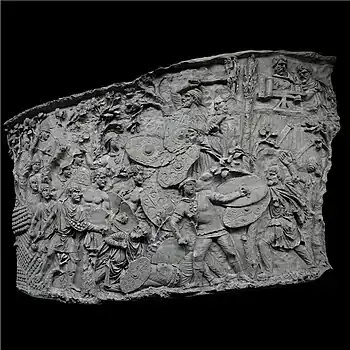 Combat en forêt entre des auxiliaires romains et des guerriers daces.