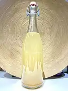 Bouteille de cormé fait maison.