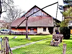 Un puits à balancier.