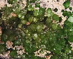 Démantoïde : Asbestos Quebec. Vue 2 cm