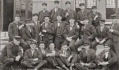 Cadets de l'Institut de la Marine royale néerlandaise à Den Helder (1901-1902).