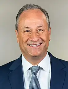 Portait de Douglas Emhoff, 2022.