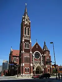 Vue générale de l’édifice.