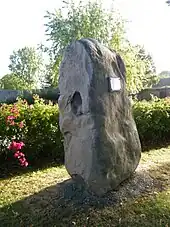 Menhir de Dreuil.