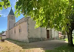 Entrée et façade, côté ouest.