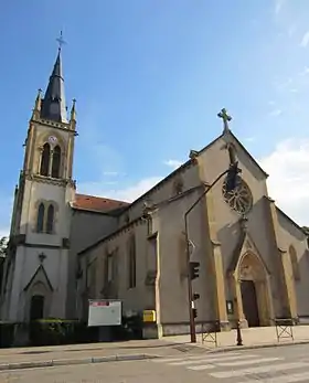 Église Saint-Quentin.
