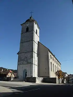 L'église Saint-Pierre.