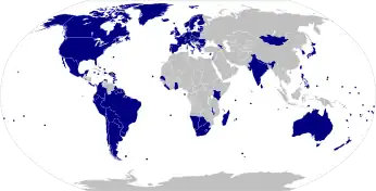 Les pays en bleu sont appelés « démocraties électorales » dans l'étude Freedom in the World [PDF] de Freedom House en 2010.