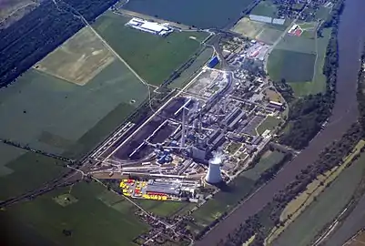 Elektrárna Mělník : vue aérienne.