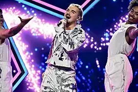 Emil Henrohn interprétant Mera Mera Mera.