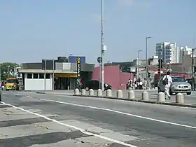 Une entrée de la station.