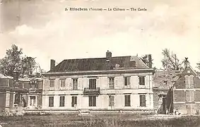 Le château d'Étinehem.