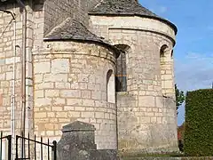 Chevet de Saint-Georges-d'Eysson (XIIe&nbsp;siècle).