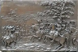 Trois bas-reliefs de Desjardins provenant du piédestal de la statue pédestre du roi Louis XIV :Le Passage du RhinL'armée française défile devant Louis XIV et ses généraux et s'élance dans le Rhin sous le feu ennemi.
