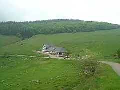 Ferme-auberge du Kahlenwasen (1&nbsp;073&nbsp;m).