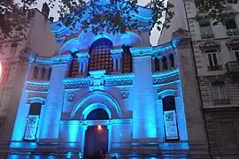 Illumination extérieure en 2013.