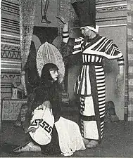 Hana Vítová et František Filipovský au Théâtre libéré en 1932. Photo parue dans Světozor&nbsp;(cs)