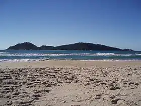 L'île de Campeche vue depuis la plage de Campeche.