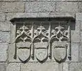 Blasons ornant la face sud.