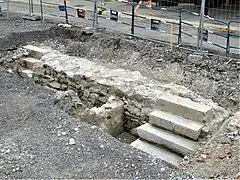 Ruines de l'ancien couvent des dominicains).