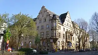 Bâtiment de la salle Braun et du foyer Mozart.