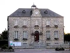 La mairie.