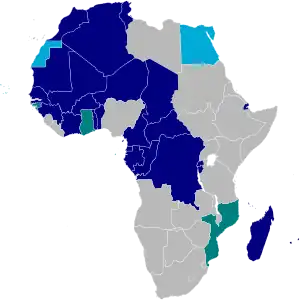 carte représentant en couleur les pays francophones