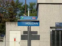 Panneau indiquant le nom de la gare.