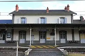 La gare de Saint-Flour - Chaudes-Aigues.  (PK 689,628)